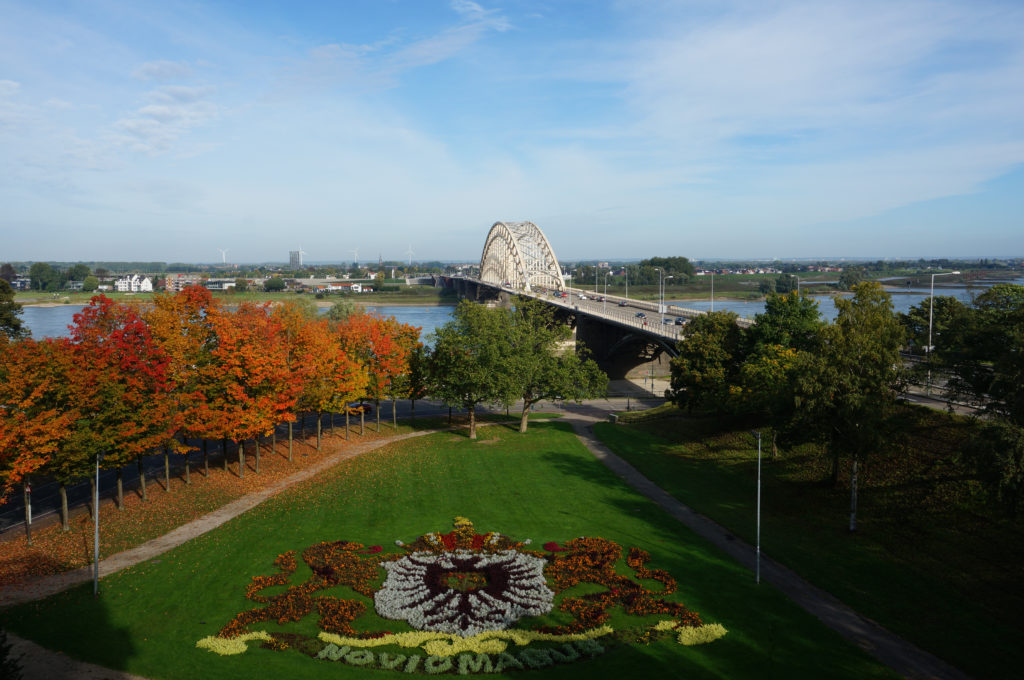 Brug bij Nijmegen